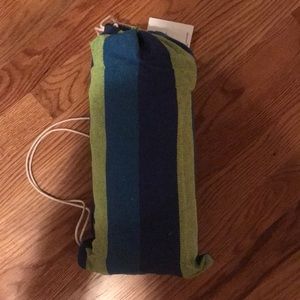 NWT hammock with bag and hanging straps